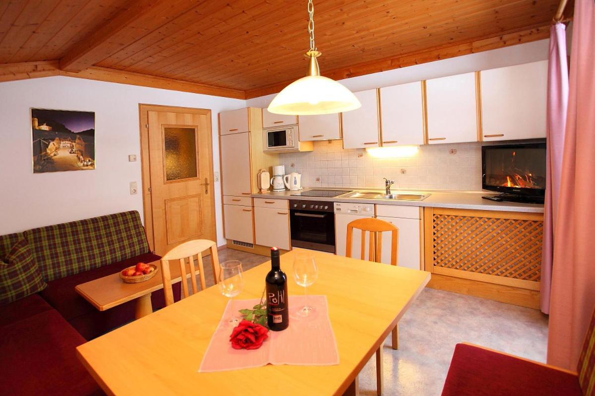 Ferienwohnung/Apartment Erna Prommegger Гросарль Екстер'єр фото